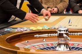 Tema olahraga dan kasino dewasa Indonesia